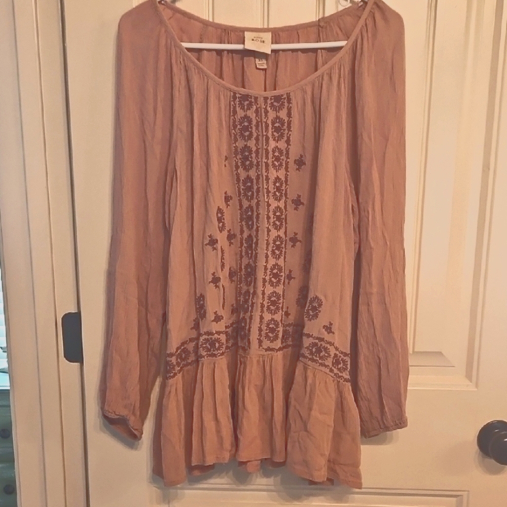Knox Rose Floral Embroidered Blouse in Dusty Rose